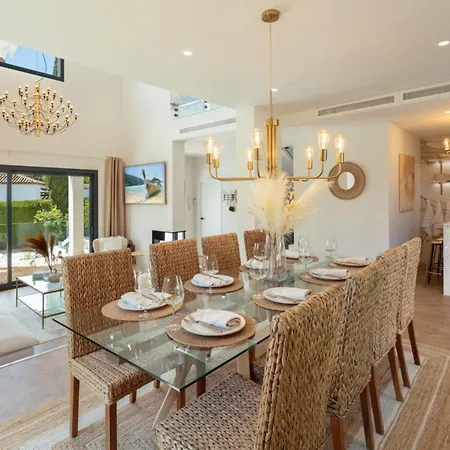 Glossy White Exterior That Immediately Catches Your Eye Dubrovnik